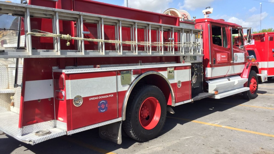 Recibe Matamoros dos ambulancias y un camión de bomberos