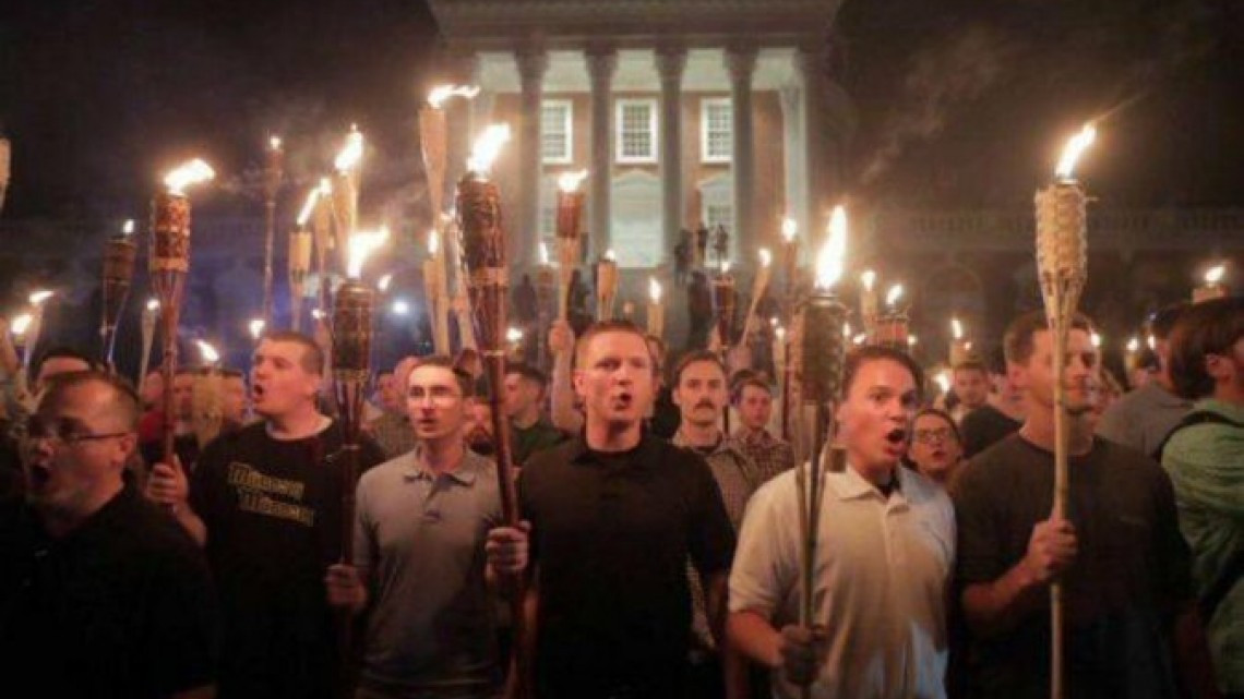 1 muerto y 19 heridos tras ataque durante manifestación de neonazis en Charlottesville, EU 