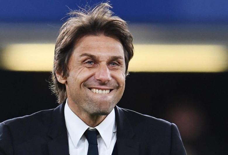 Renueva contrato Antonio Conte con Chelsea