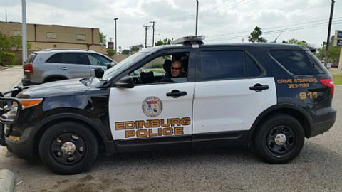 Investigan a hombre en Edinburg encontrado con heridas y ensangrentado