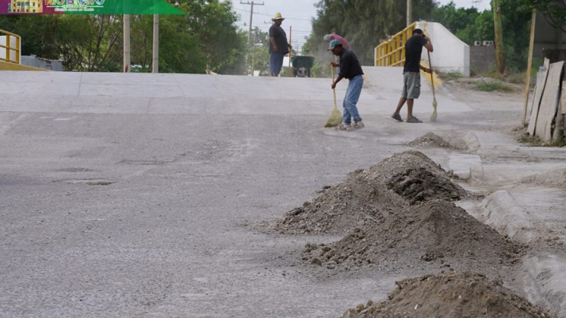 Realizan trabajos de limpieza del programa "A Echarle Ganas"