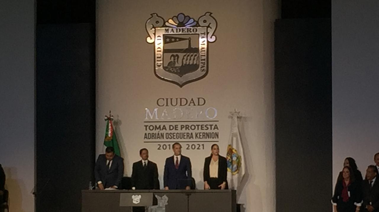 Adrián Oseguera asume cargo de presidente municipal de Madero