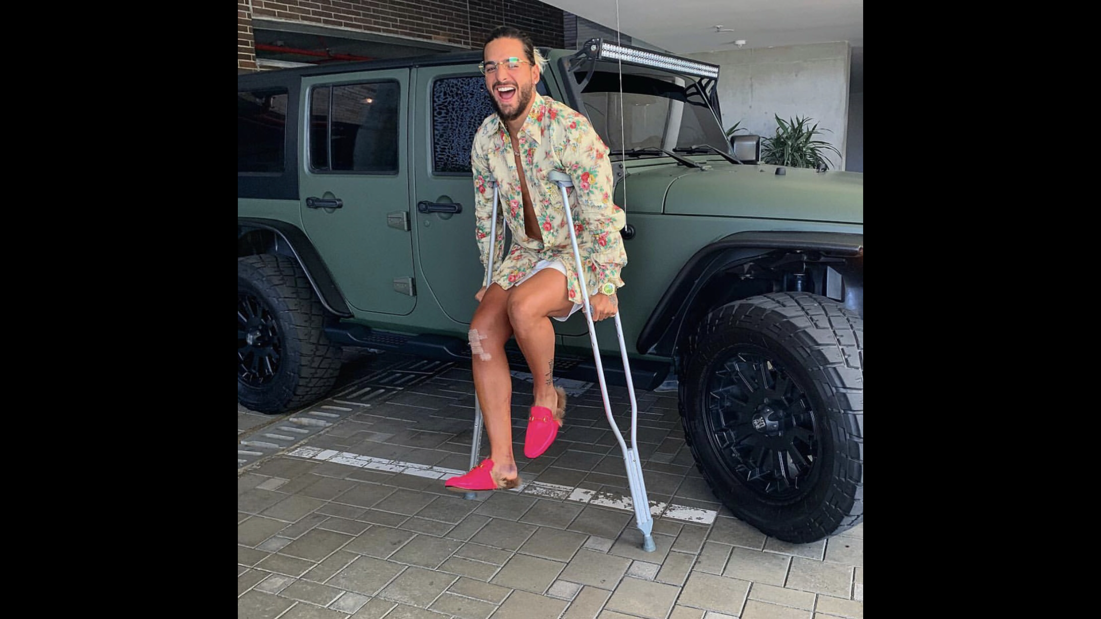 Maluma sorprende a sus fans con su cambio de look