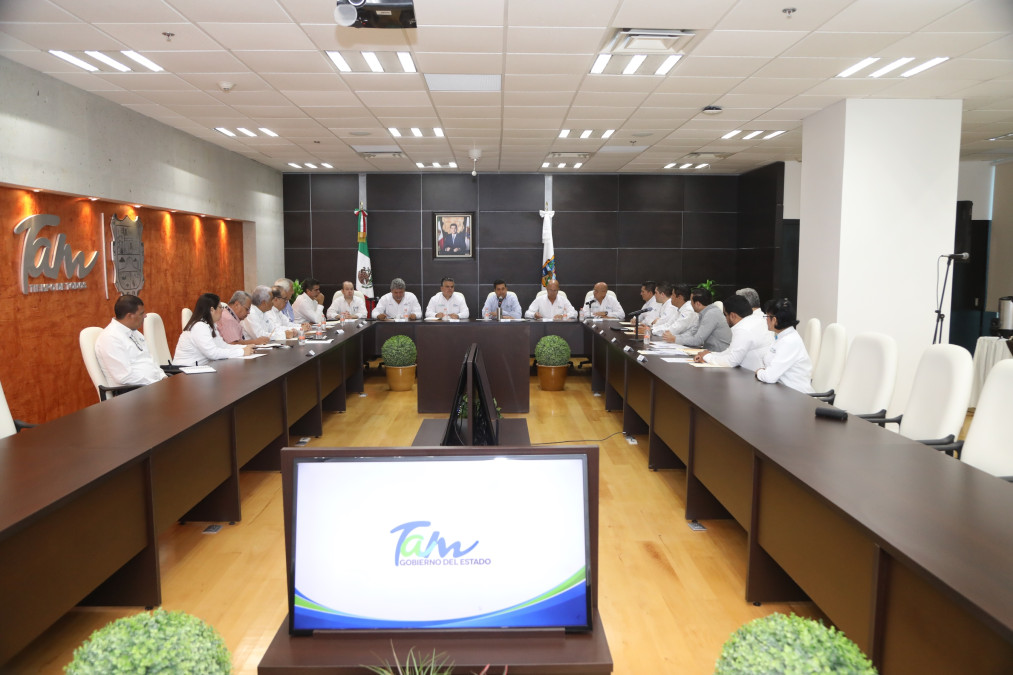 Sostiene reunión Gobernador con responsables de organismos operadores de agua potable