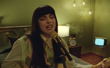 Mon Laferte y su versión en vivo de "No Soy Para Ti"