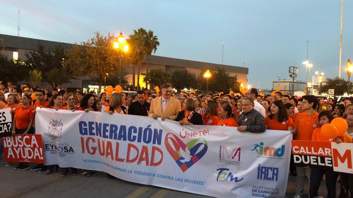 Conmemoran “Día Naranja” con 4ta Caminata por la Equidad.