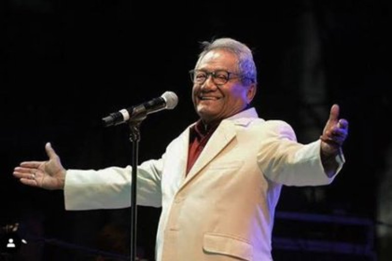 Armando Manzanero se encuentra estable tras hospitalización
