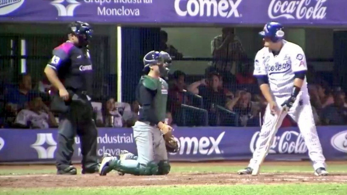 Pericos se impone 7-2 a Acereros y se lleva la serie del estadio Monclova