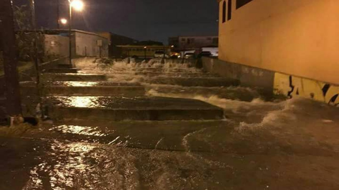 Lluvia deja inundaciones severas en Nuevo Laredo