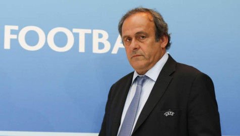 Detienen a Michel Platini en Francia