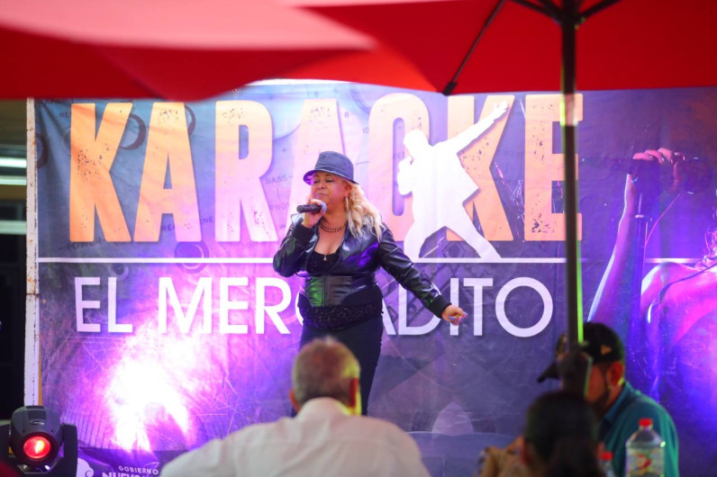 Invitan a participar en el concurso de karaoke 'Cantando en el Mercado' 