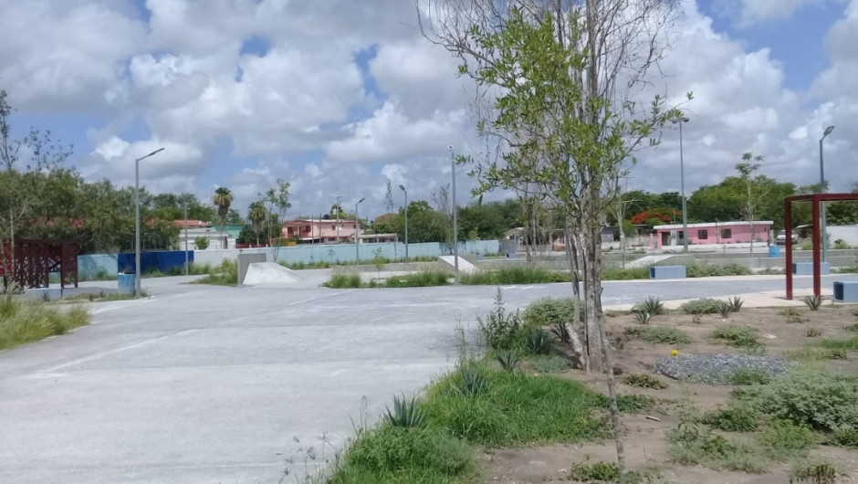 Ilumina Municipio 4 plazas públicas con 30 nuevas lámparas LED 