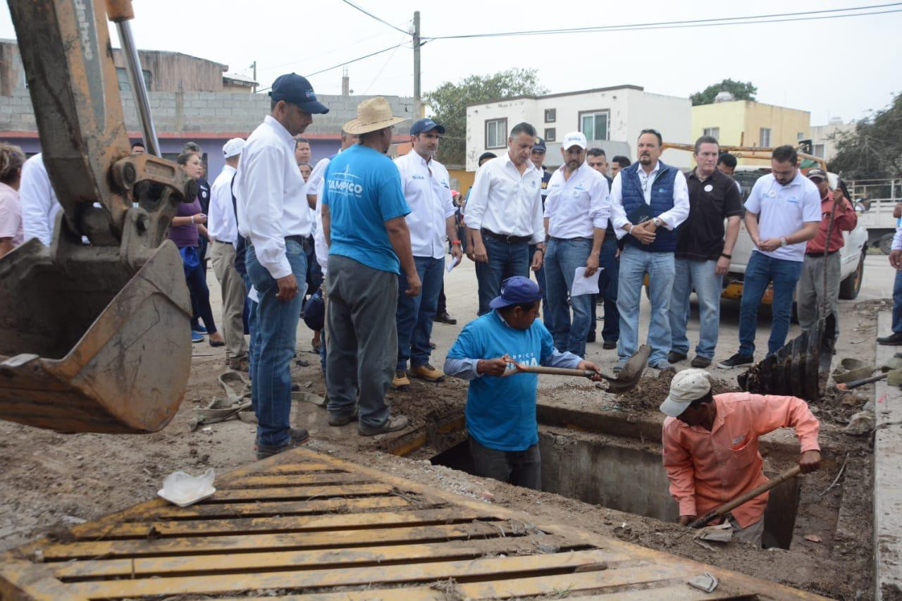 Emprende amplia jornada de limpieza en la Jardines de Champayán