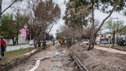 Activa Municipio construcción de ciclovía y vitapista en Parque Lineal Cantinflas