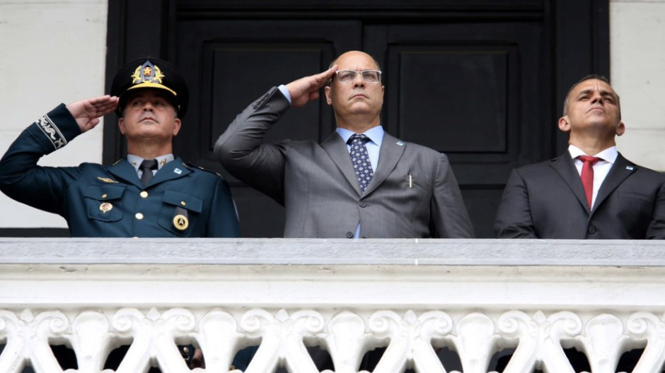 Autorizan a policías matar a delincuentes armados en Río de Janeiro