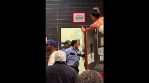 Pelea en McDonald’s de Nueva Jersey deja cuatro detenidos