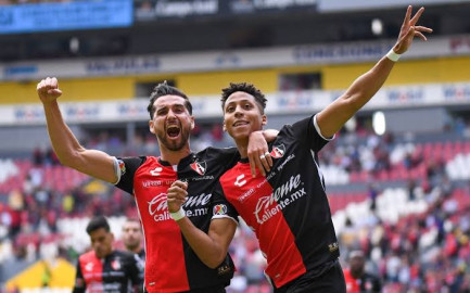 Atlas derrota 4-1 a Pachuca 