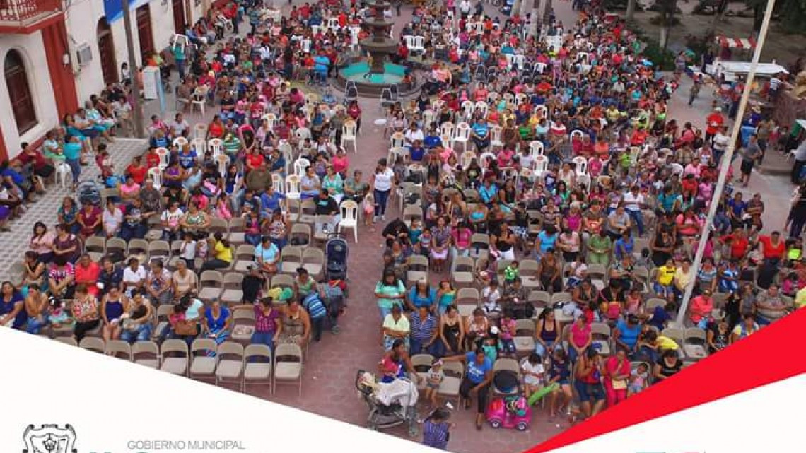 Festejan "Día de las madres en Camargo"