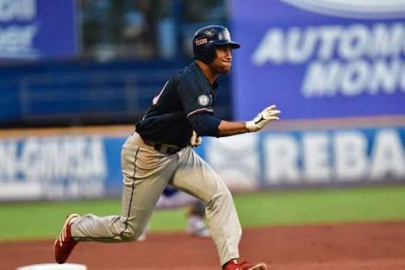 Tecolotes logra primer triunfo; vence 7-2 a los Acereros en play off