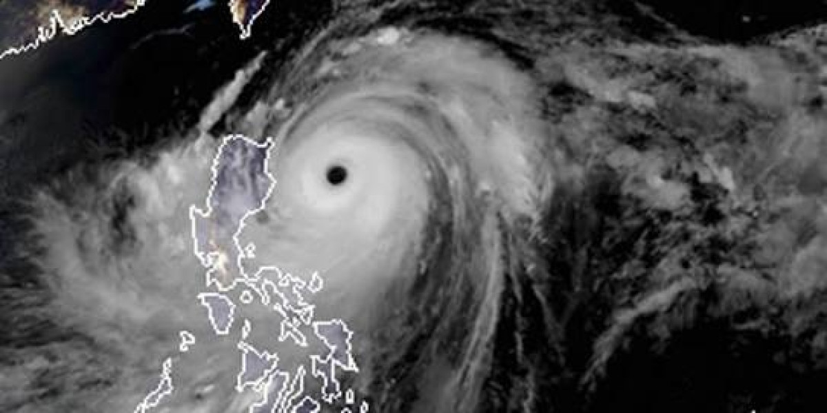 Tifón deja 3 muertos y 6 desaparecidos en Filipinas