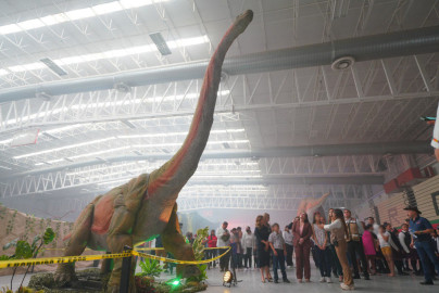 Llega a Nuevo Laredo museo intinerante 'Tierra de Dinosaurios'