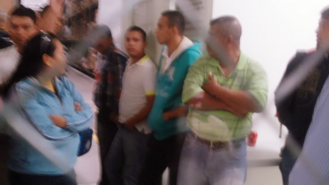 Nuevos despidos de empleados por preguntar sobre cuotas sindicales