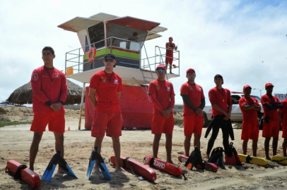 Aplican Operación Salvavidas Semana Santa 2017 en playas del país