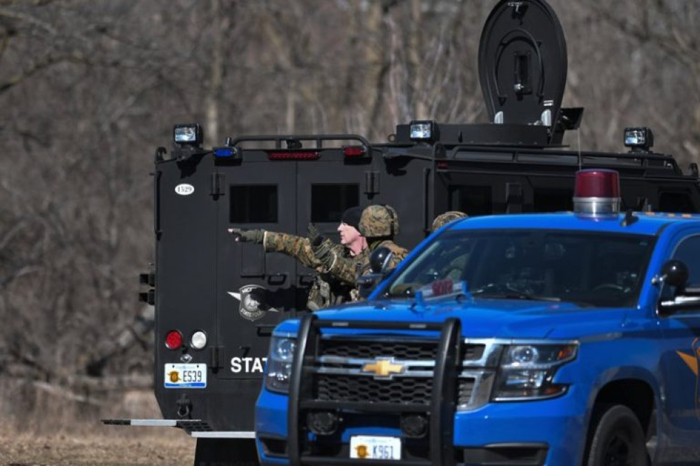 Joven que mató a sus padres en Michigan es detenido