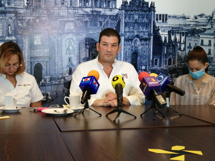 Se destapa Sáenz Barella como aspirante a alcalde por el PRI