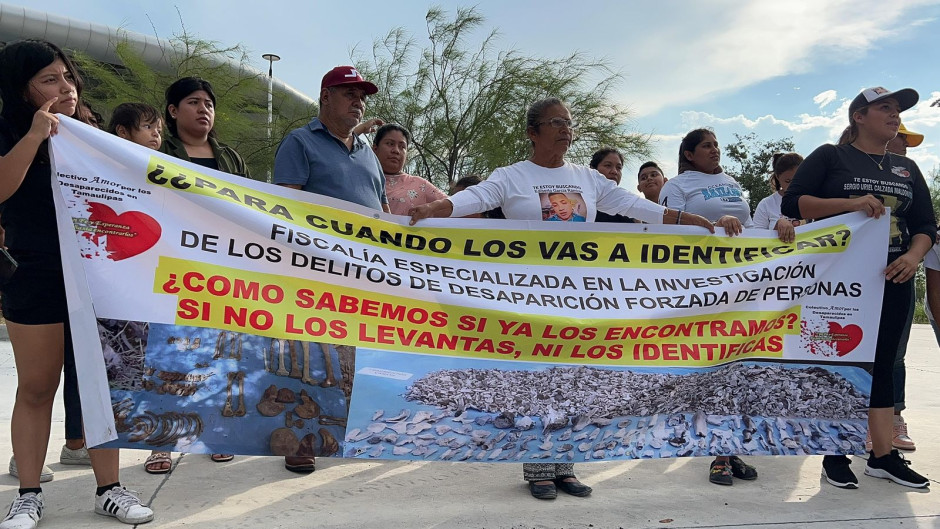 Fiscalía debe recuperar y identificar restos de desaparecidos, exigen buscadores