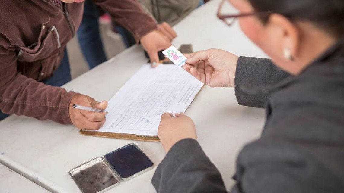 Llegan a Miquihuana brigadas asistenciales