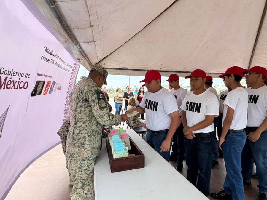 Convocan a Clase 2007 para entrega de Cartillas Militares en Nuevo Laredo