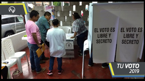 Inicia elección bajo lluvia en Tampico