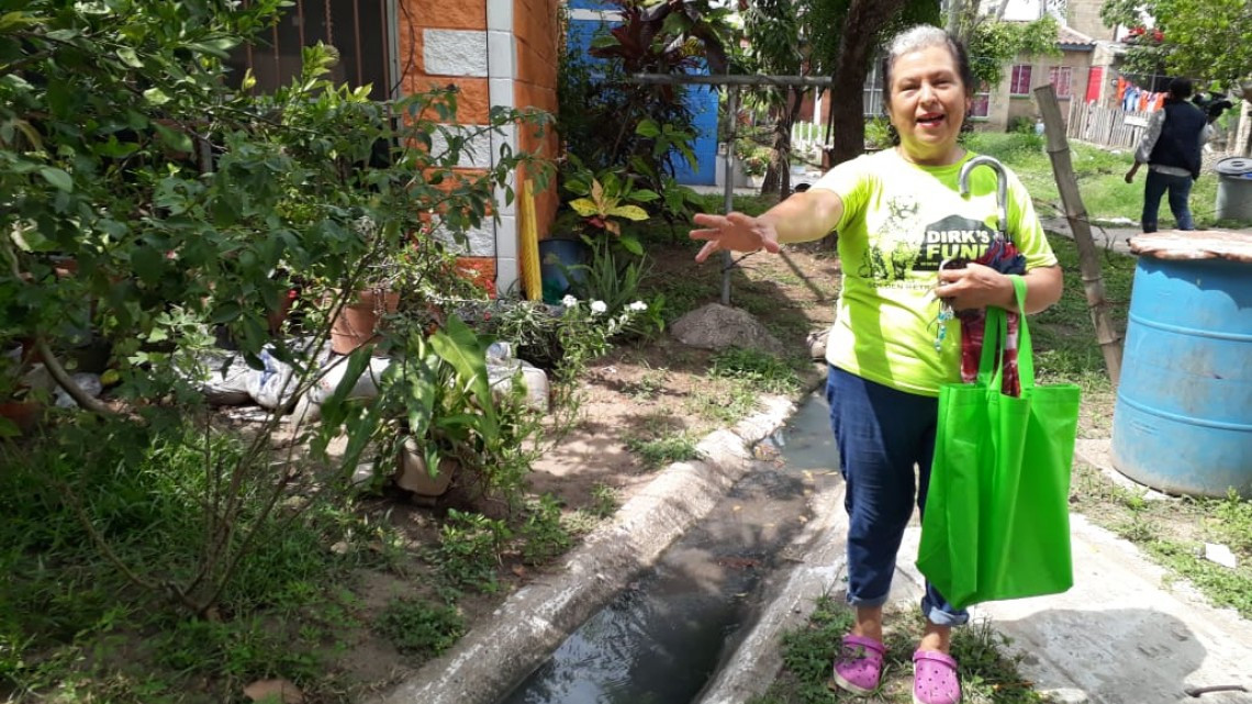 Aguas negras afectan a vecinos del fraccionamiento villas de Altamira