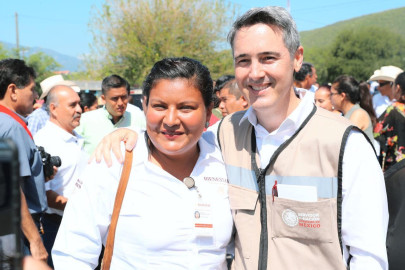 Continúan entregando tarjetas sin fondos en Tamaulipas 