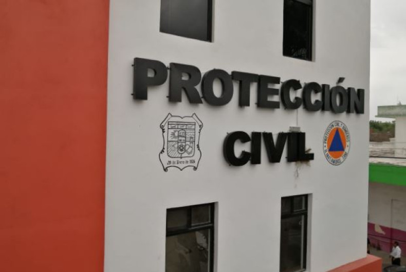 PC implementa operativo con personal y ambulancias en módulos de vacunación