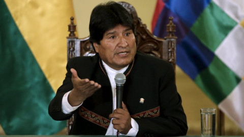 Viaja Evo Morales a Cuba para atención médica