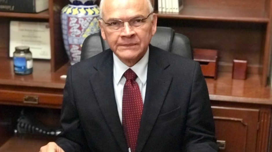 Empresarios exigen al gobernador empadronar a los “Autos Chocolates”