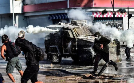 Estallan manifestaciones Chile en la apertura del Festival Viña del Mar