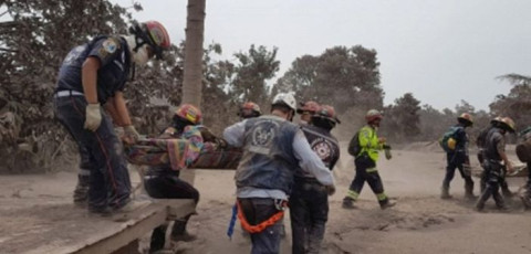 Aumenta a 99 los muertos por Volcán de Fuego en Guatemala