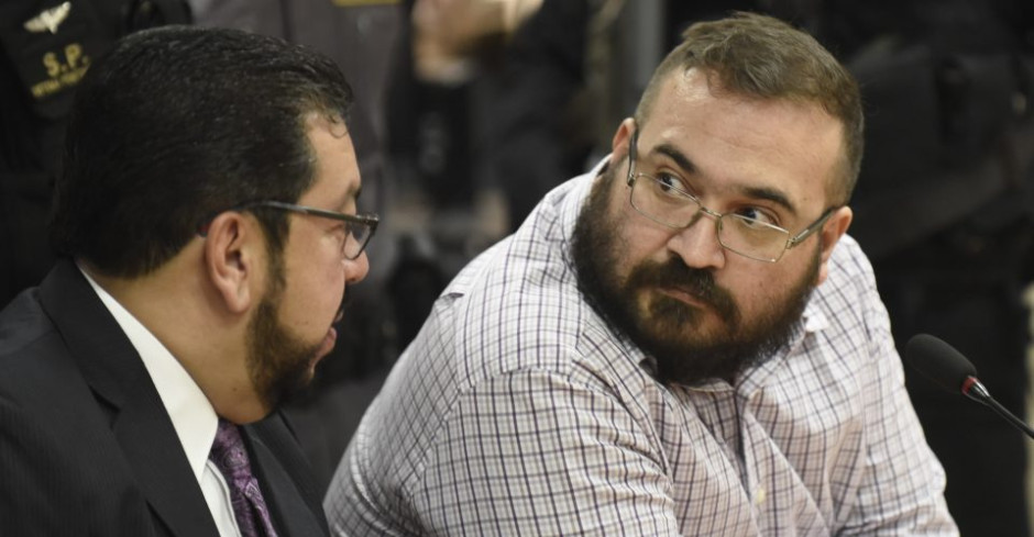 Intentarán representantes de Javier Duarte que pare huelga de hambre