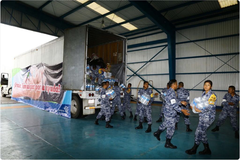 Llega primer tráiler con ayuda de tamaulipecos a Oaxaca