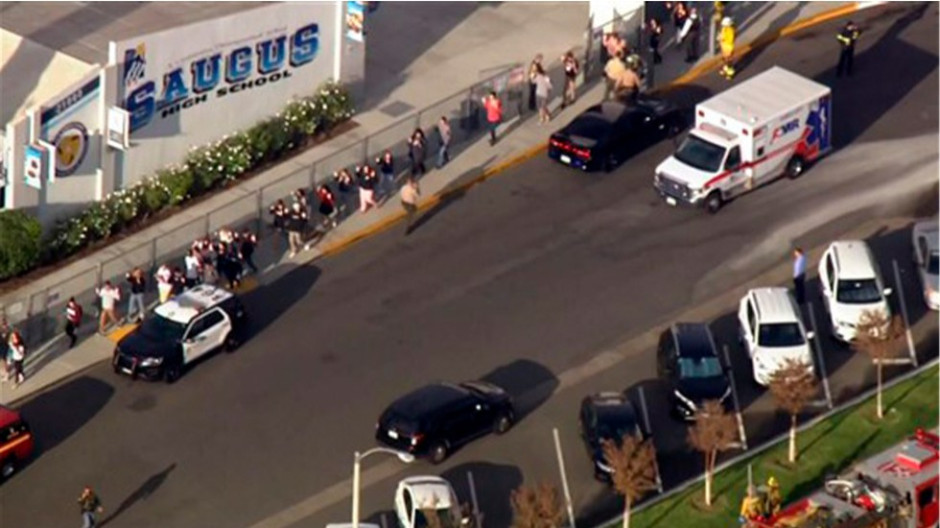 1 muerto y 5 heridos, saldo de tiroteo en California; el agresor murió