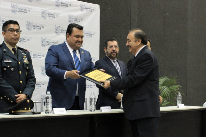 PGJT conmemora el día del MP