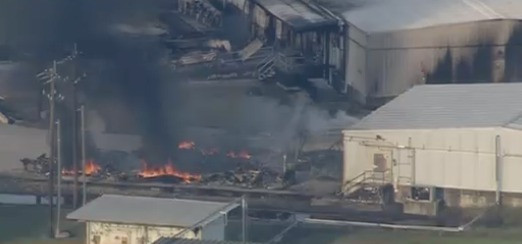 Nuevas explosiones e incendio de planta química en Houston