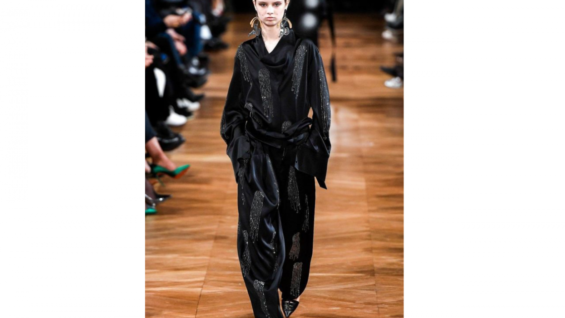 De esta forma, Stella McCartney presentó su moda animalista