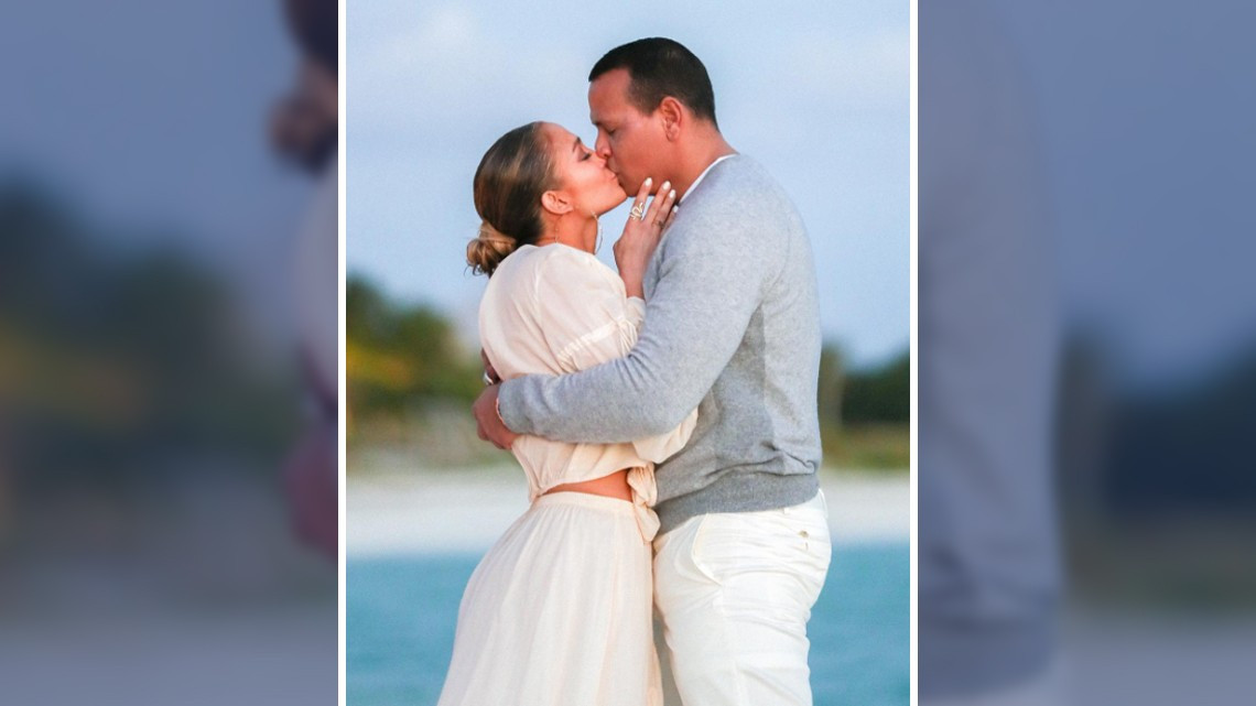 JLo comparte fotos inéditas de su compromiso