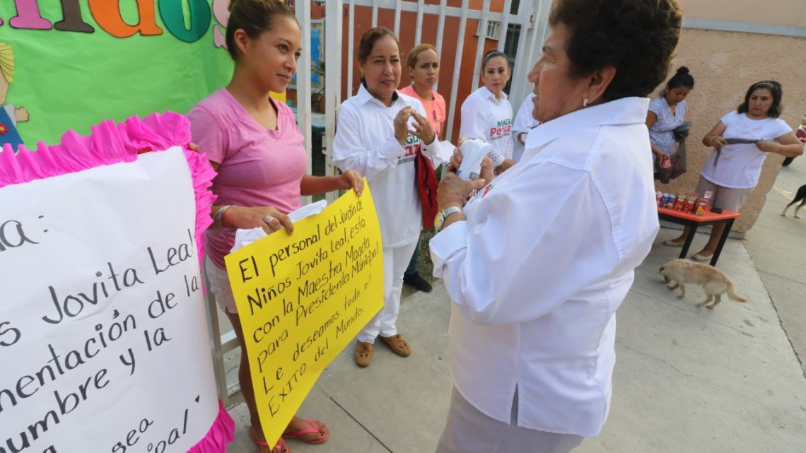 Nuestra prioridad ha sido y será la educación: Magdalena Peraza