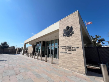 Ofrece consulado atención especial a personas con autismo