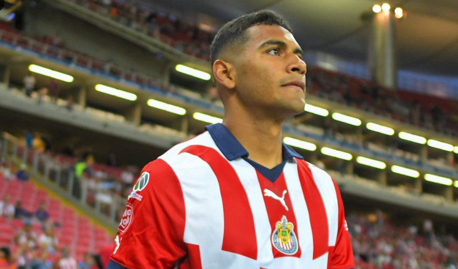 Operan con éxito a Gilberto 'Tiba' Sepúlveda tras su fractura en el duelo ante Toluca